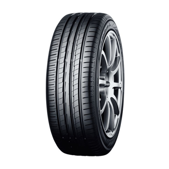 Шины Yokohama  235/55/18  V 100 BluEarth-A AE50